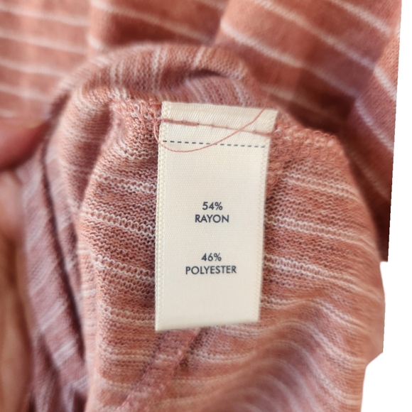 BKE Striped Cut Out Drop Shoulder Knit Top Old Rose Cream Small Boho Western - Picture 9 of 10